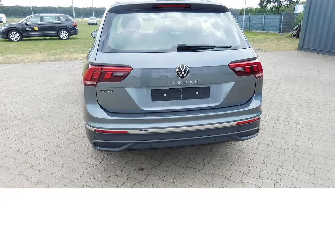 Volkswagen Tiguan Allspace 1.5 TSI DSG Life - Thumbnail 2