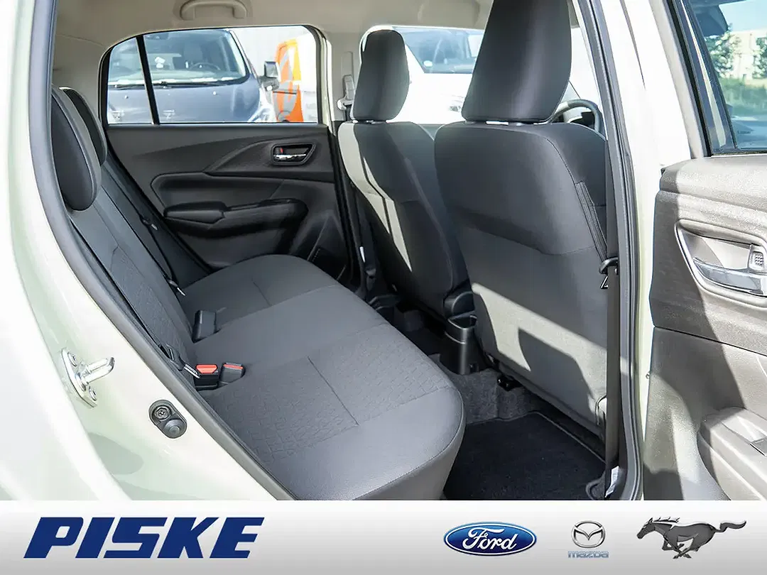 Suzuki Swift Comfort+ - Thumbnail 4