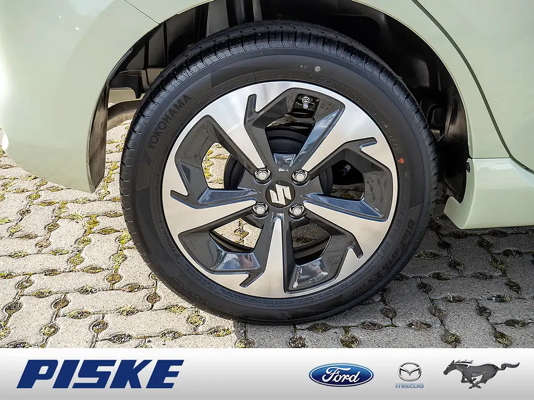 Suzuki Swift Comfort+ - Thumbnail 5