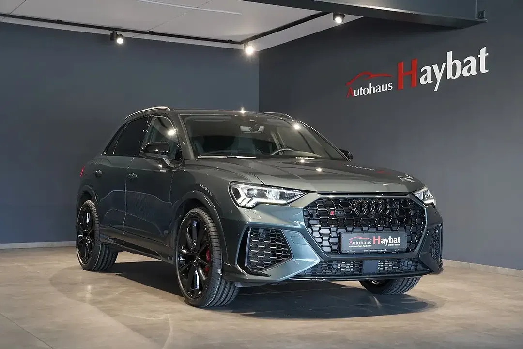 Audi RS Q3 - foto 1