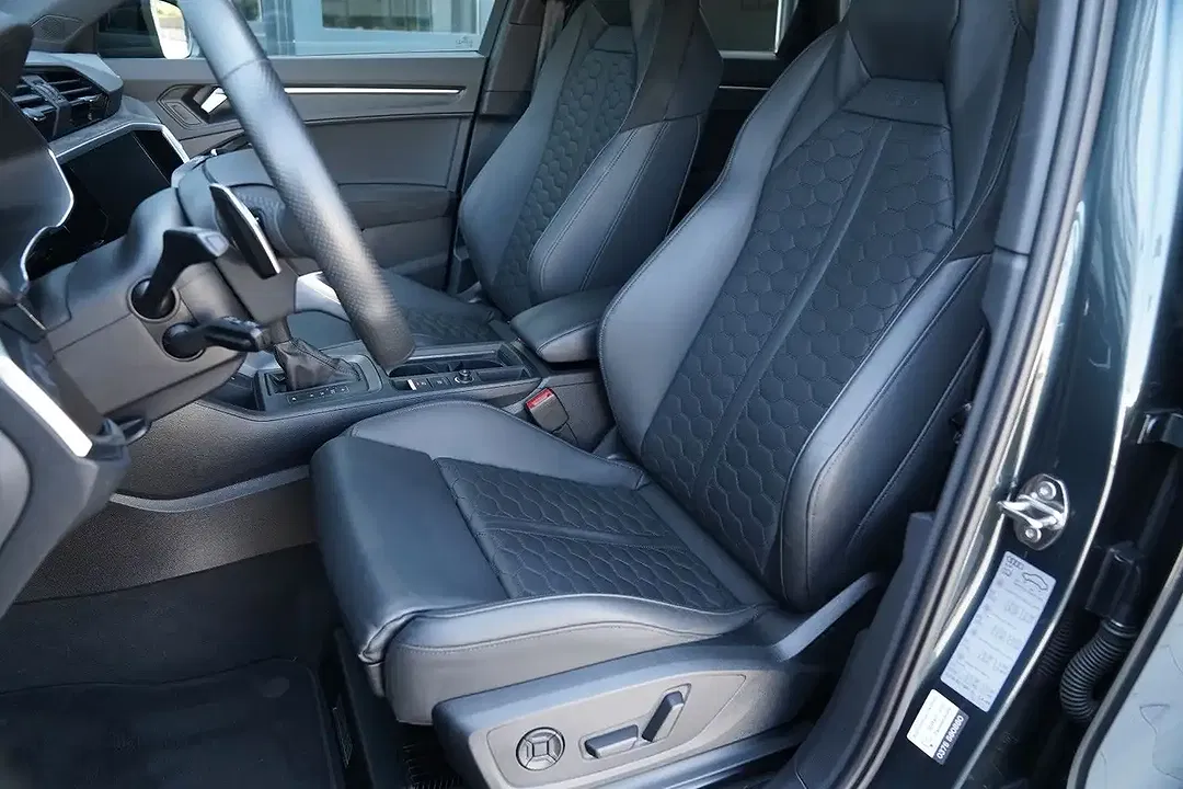 Audi RS Q3 - foto 15