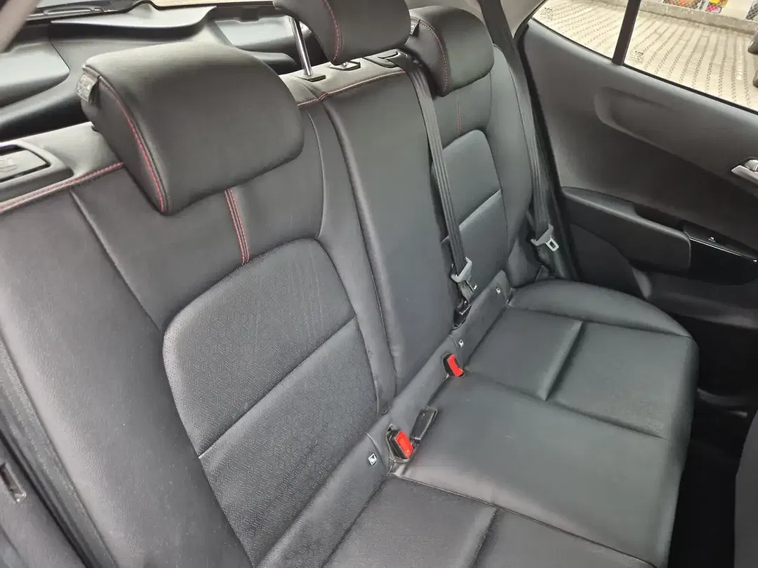 Kia Picanto 1.2 AMT GT-Line - Thumbnail 9
