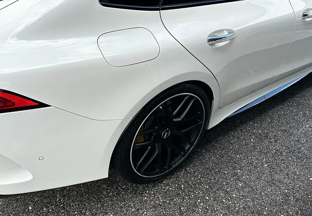 Mercedes-Benz AMG GT 43 4MATIC+ - Thumbnail 14