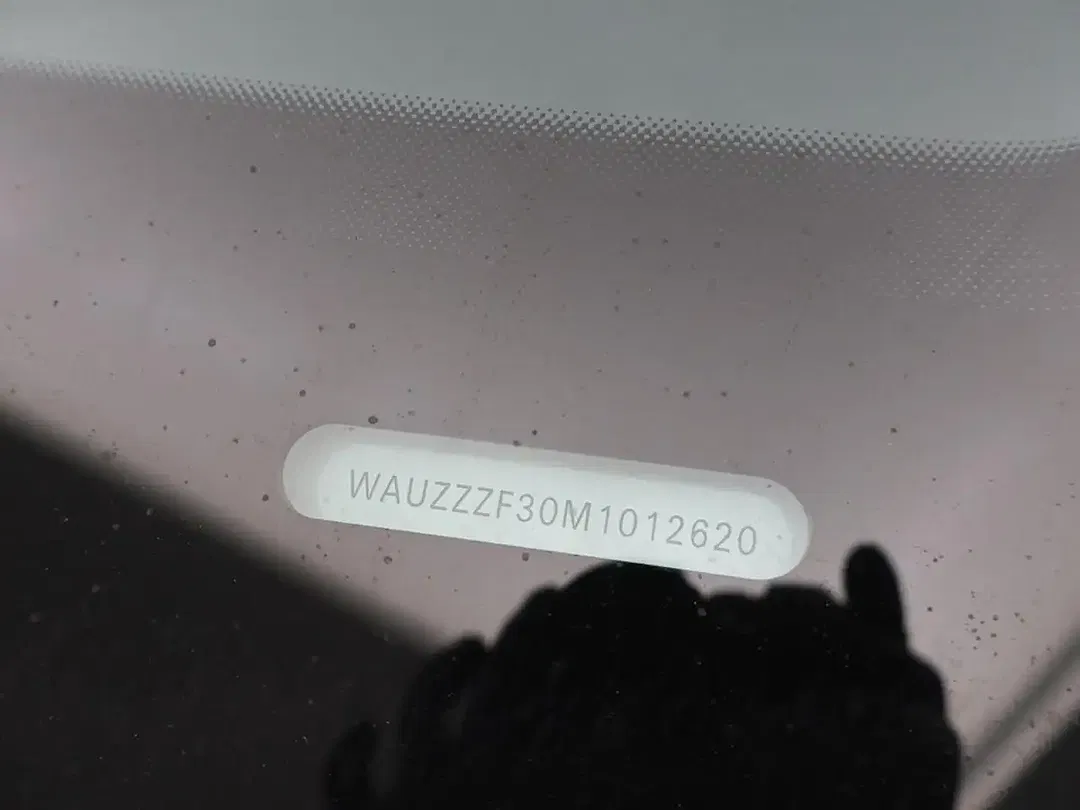 Audi Q3 - Thumbnail 9