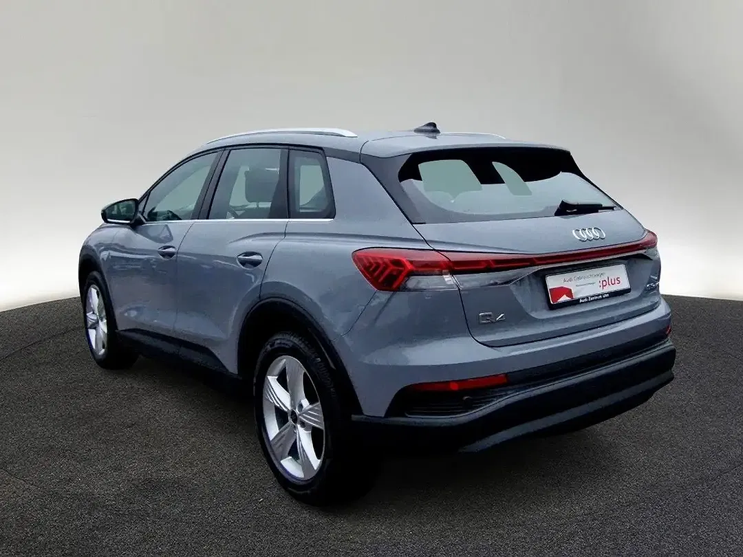 Audi Q4 e-tron 35 - Thumbnail 3