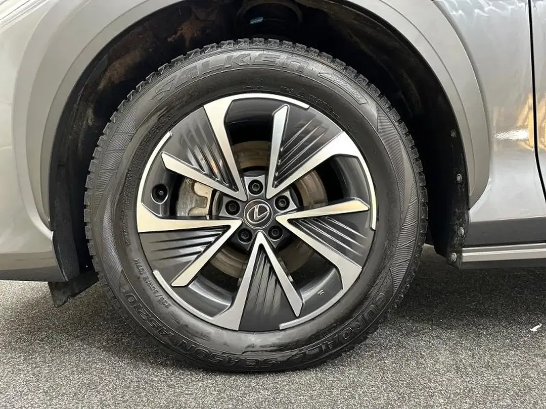 Lexus RZ 4x4 Executive - Thumbnail 15