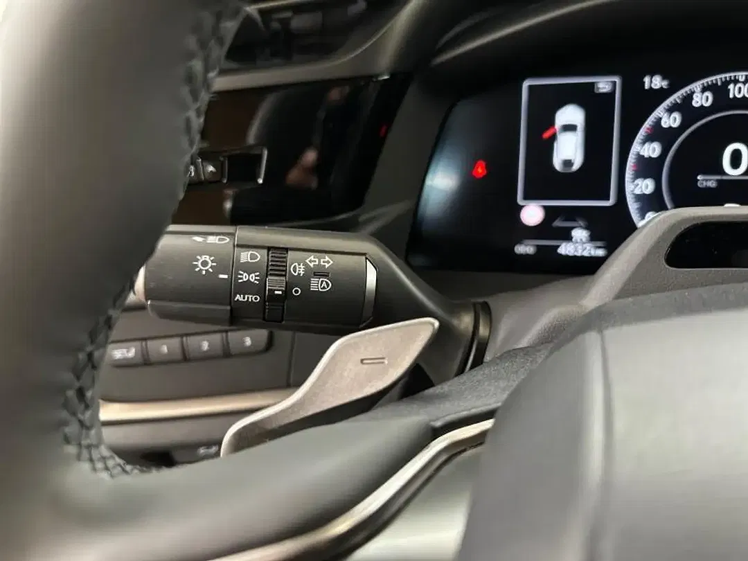 Lexus RZ 4x4 Executive - Thumbnail 27