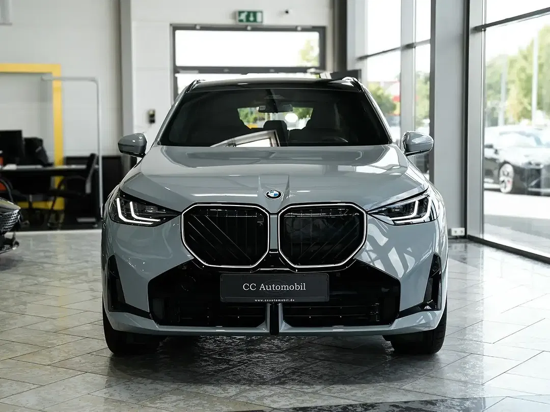 BMW X3 xDrive M Sport Pro - Thumbnail 4
