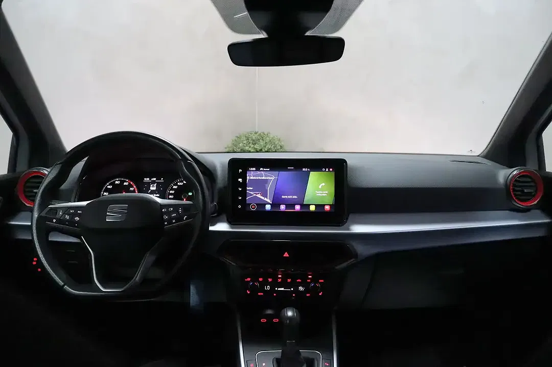 SEAT Arona 1.0 TSI DSG FR - Thumbnail 4