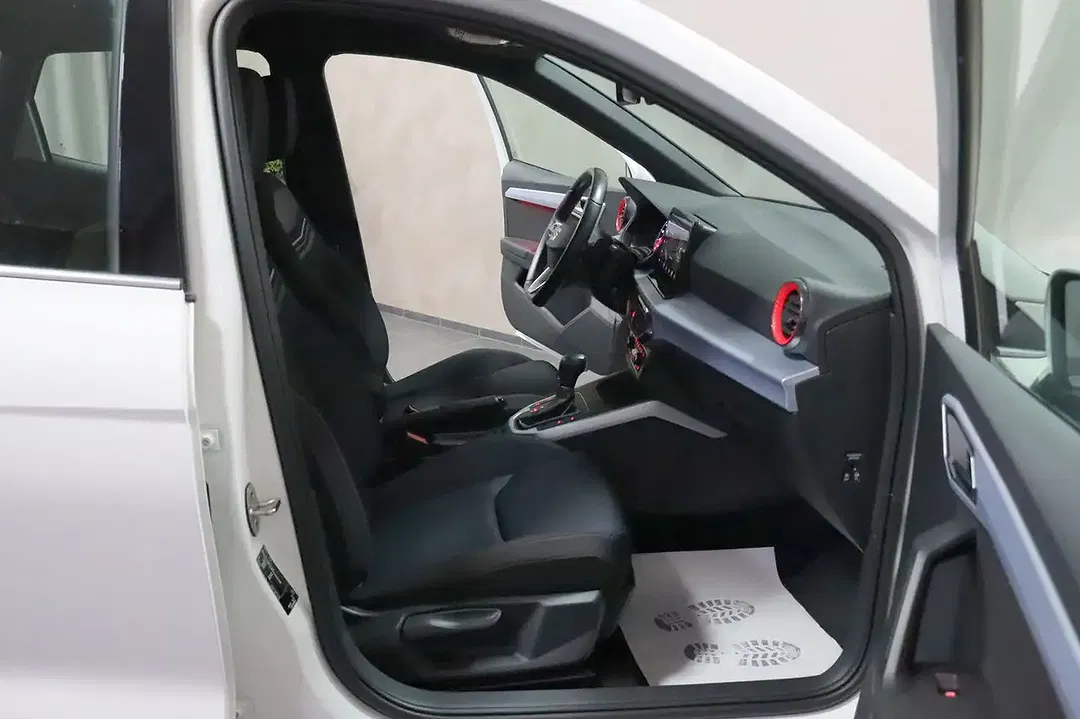 SEAT Arona 1.0 TSI DSG FR - Thumbnail 6