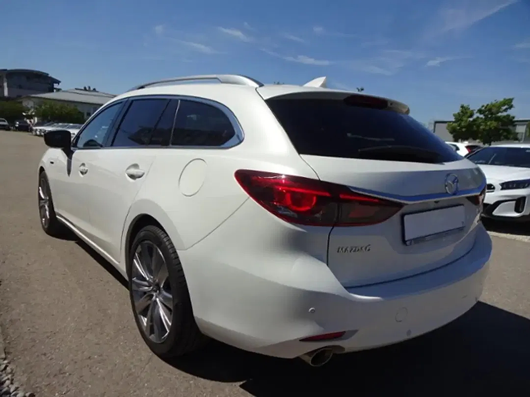 Mazda 6 - Thumbnail 4