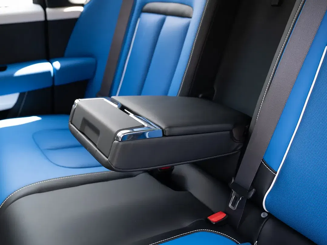 Rolls-Royce Cullinan - Thumbnail 12