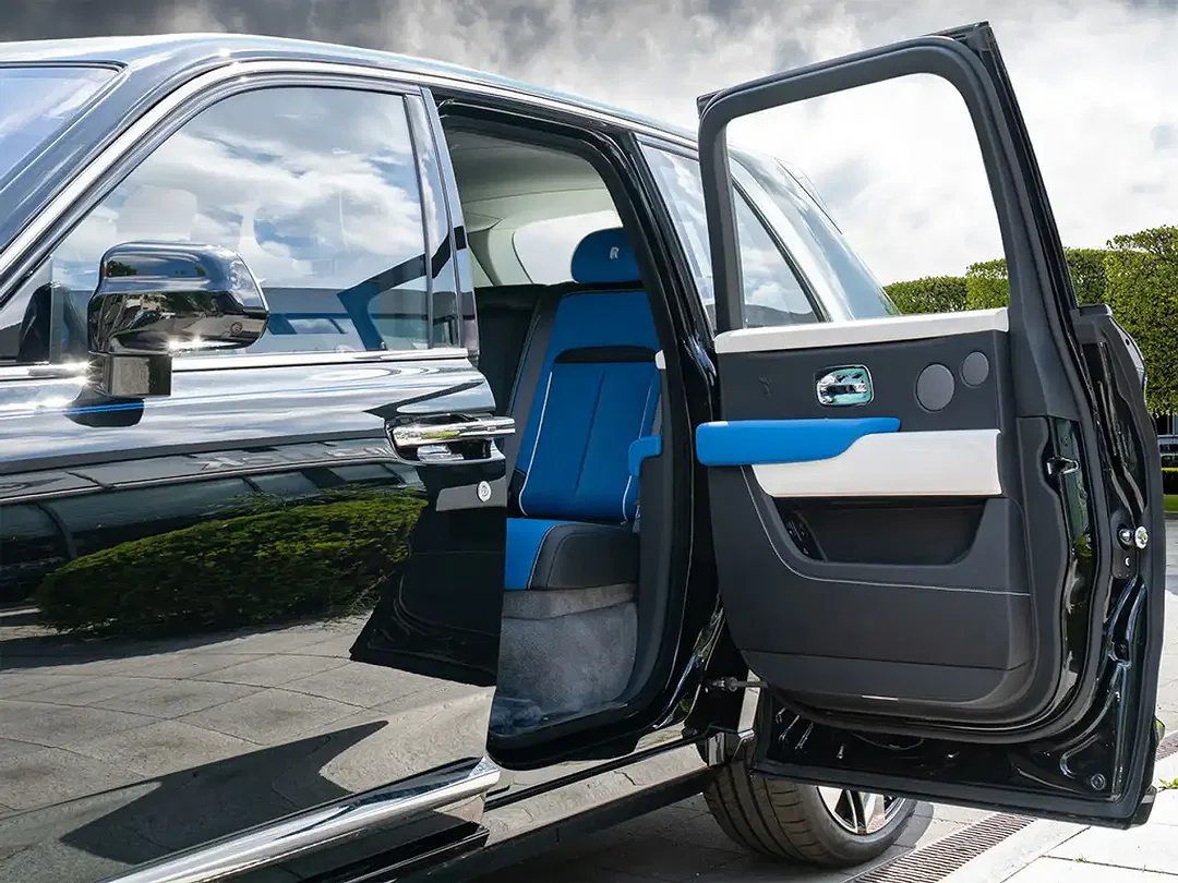 Rolls-Royce Cullinan - Thumbnail 5