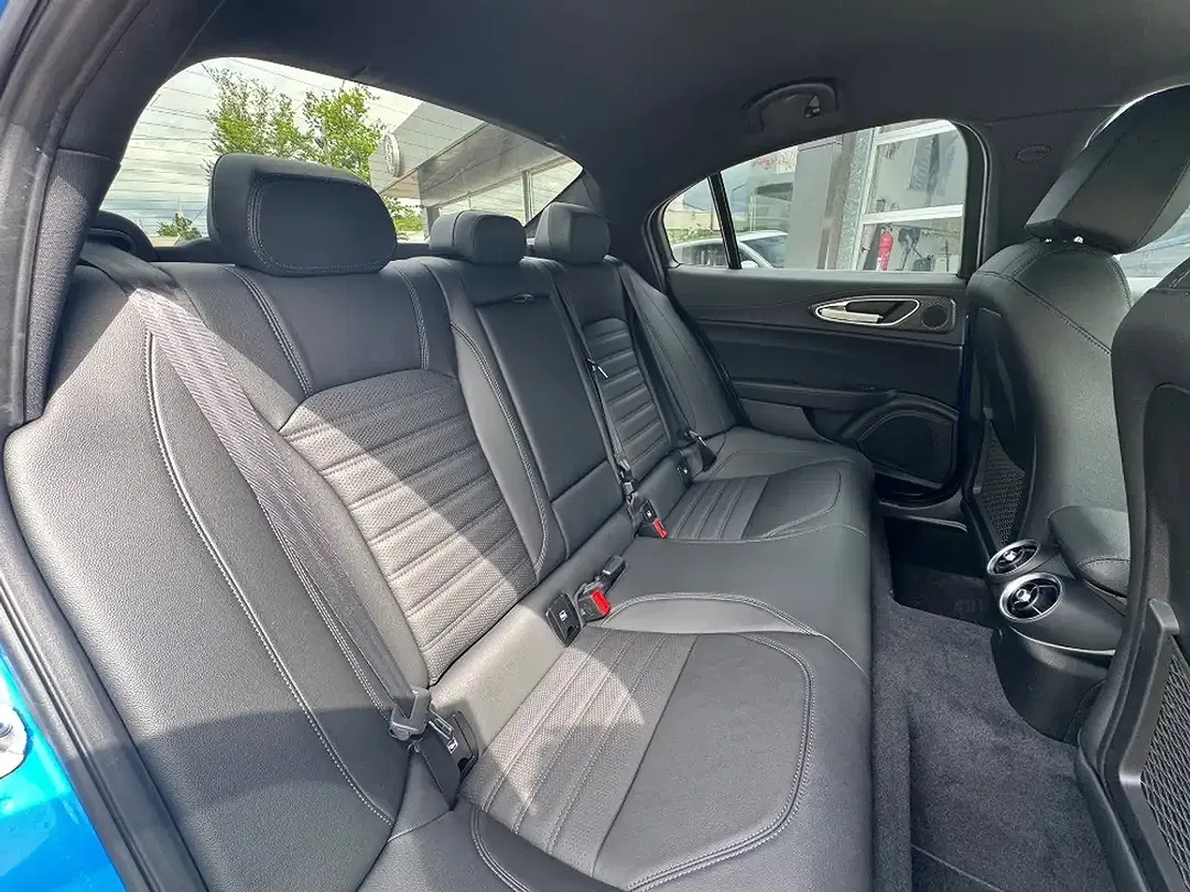 Alfa Romeo Giulia Quadrifoglio - foto 15
