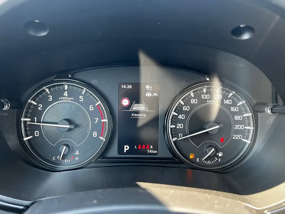 Suzuki Vitara 1.4 - foto 15