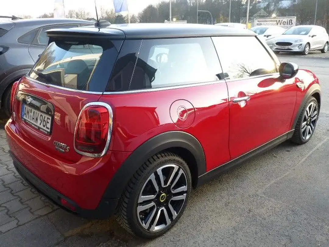 MINI Cooper S SE Classic Trim - Thumbnail 6