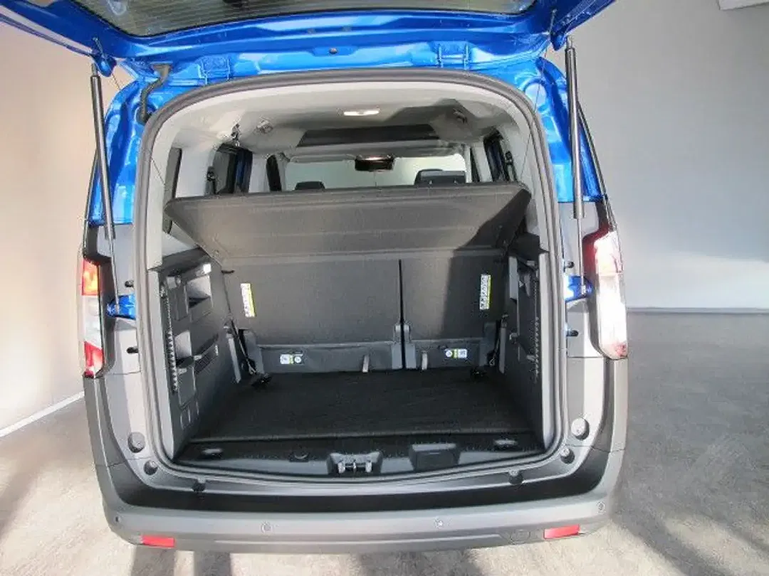 Ford Tourneo Courier Titanium - Thumbnail 13