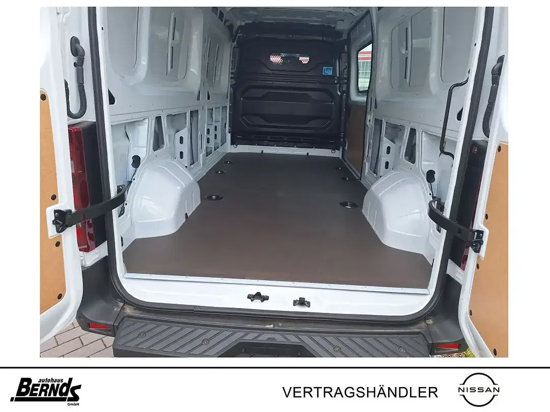 Nissan Interstar dCi L3H2 N-Connecta - Thumbnail 4