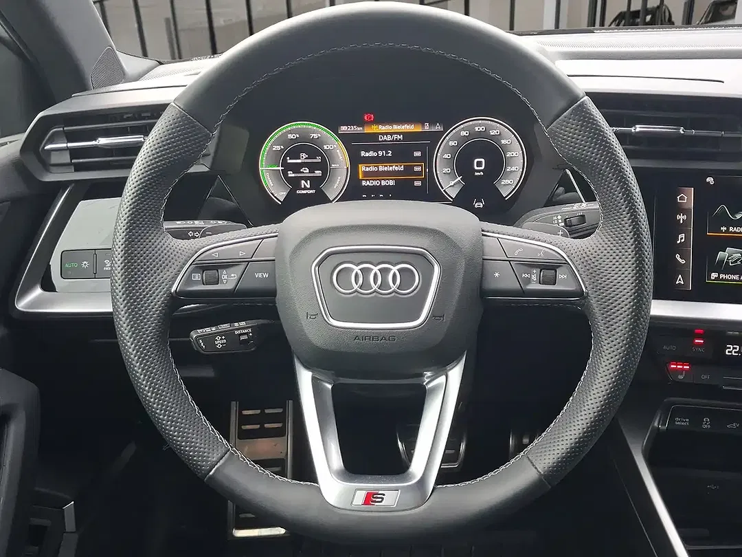 Audi A3 45 TFSI e Matrix LED Sportback S line - Thumbnail 8