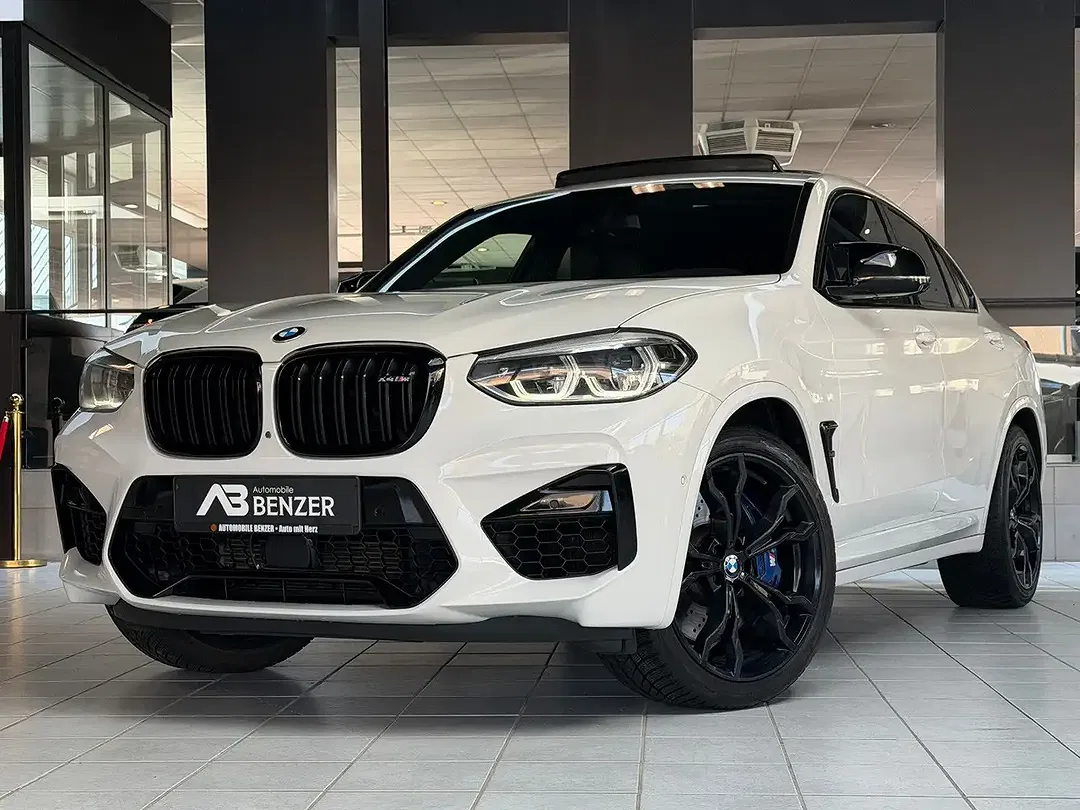 BMW X4 M Competition - Thumbnail 3