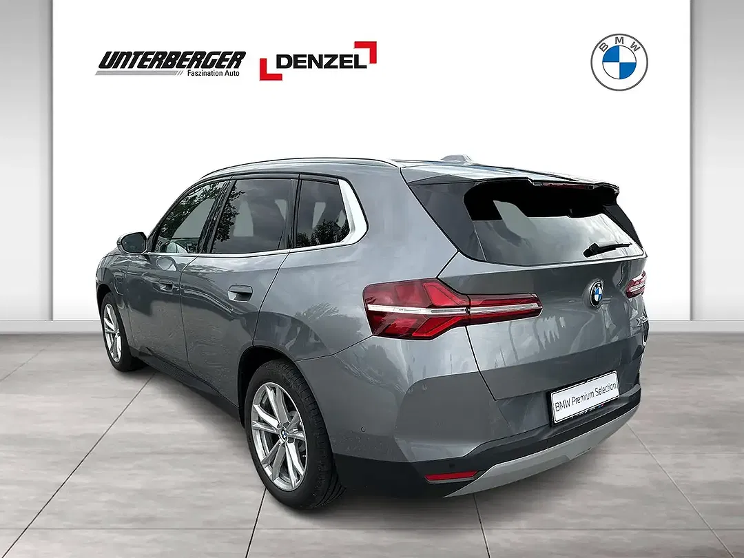 BMW X3 xDrive - Thumbnail 4