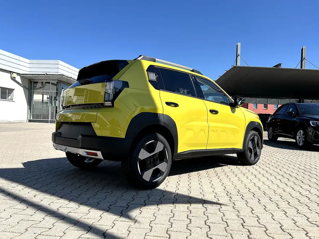 Fiat Grande Panda 1.2 Turbo La Prima - Thumbnail 4