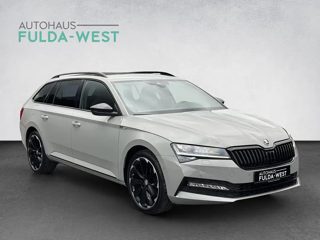 Skoda Superb TDI 4x4 Combi Sportline - Thumbnail 2