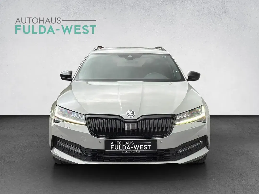 Skoda Superb TDI 4x4 Combi Sportline - Thumbnail 6