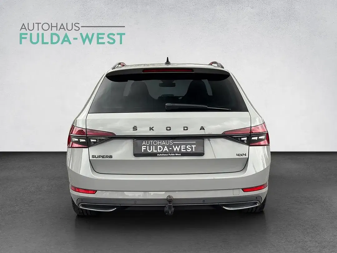 Skoda Superb TDI 4x4 Combi Sportline - Thumbnail 7
