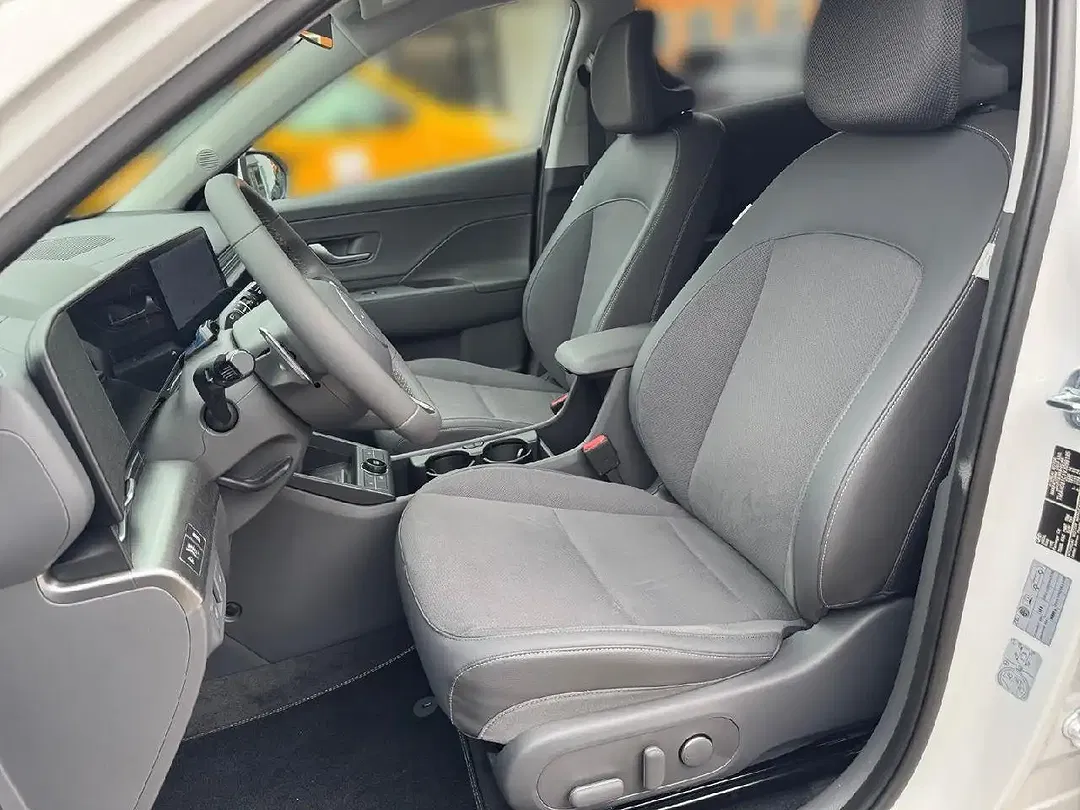 Hyundai KONA Prime - Thumbnail 7