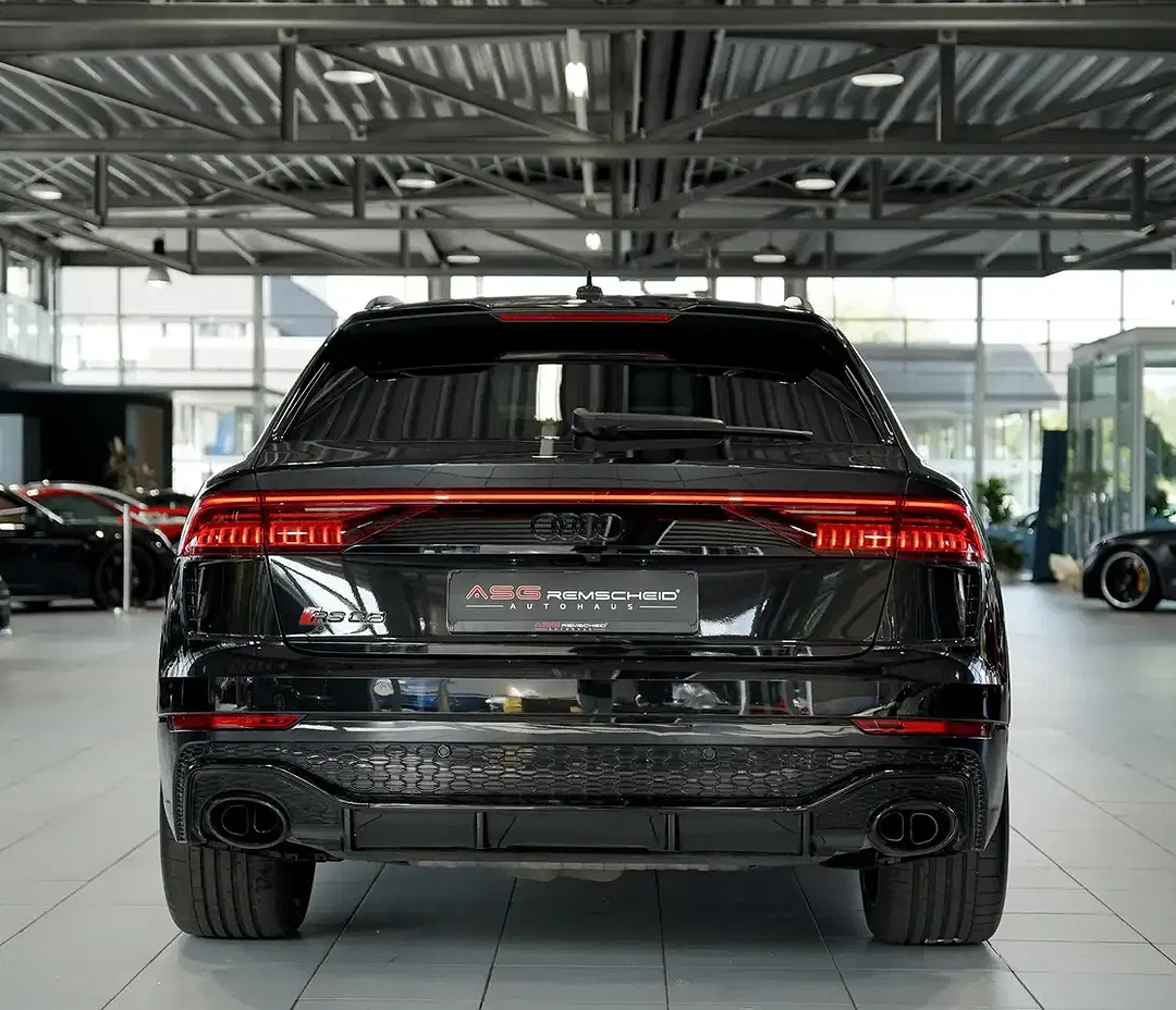 Audi RS Q8 - Thumbnail 7