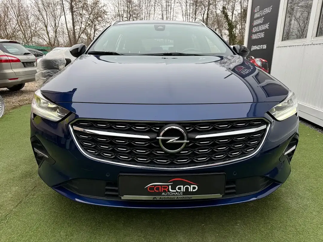 Opel Insignia - Thumbnail 3