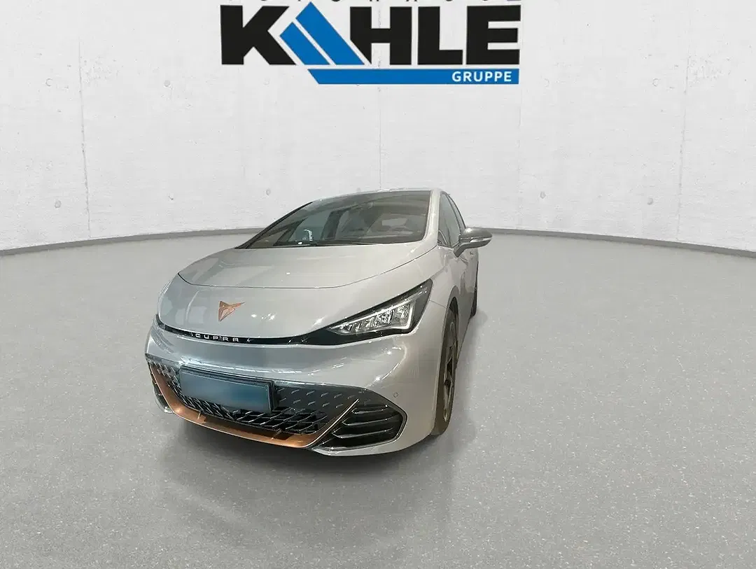 CUPRA Born - Thumbnail 3