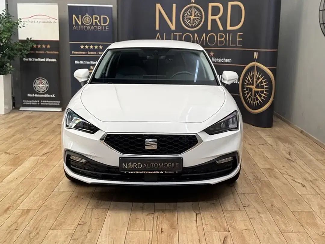 SEAT Leon 1.0 eTSI DSG Style - Thumbnail 2