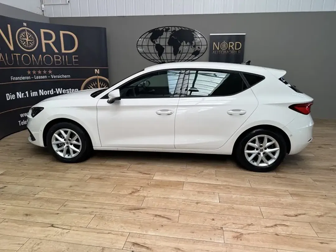 SEAT Leon 1.0 eTSI DSG Style - Thumbnail 6