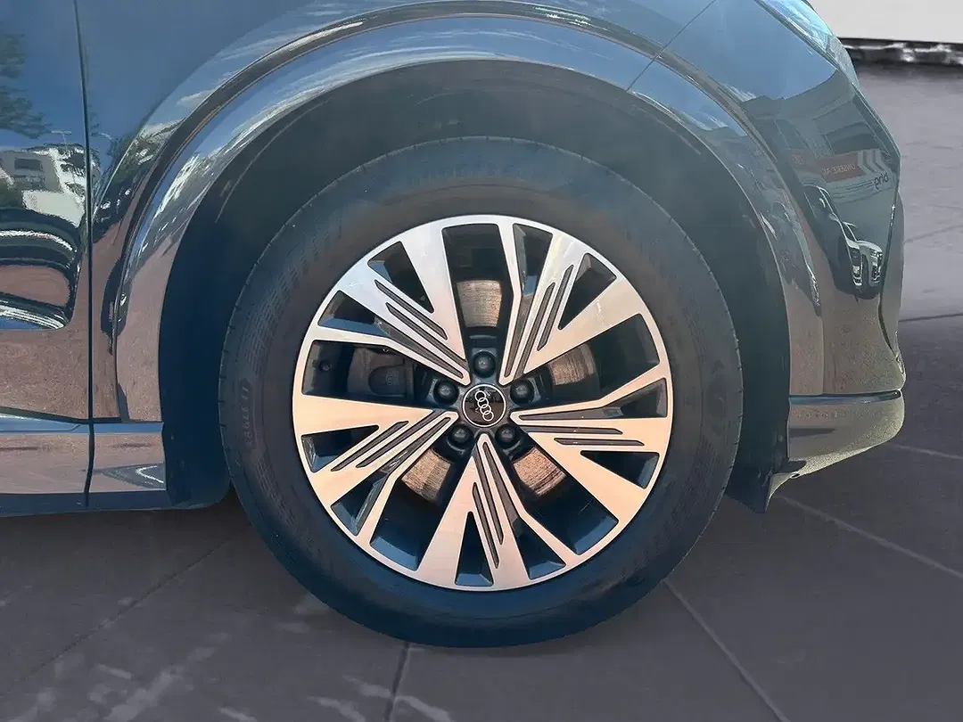 Audi Q4 e-tron 40 Matrix LED Sportback - Thumbnail 6