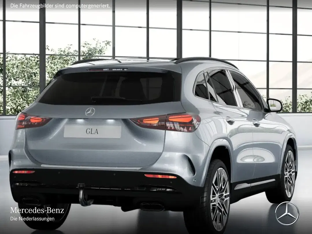 Mercedes-Benz GLA 220 4MATIC AMG Night - Thumbnail 3
