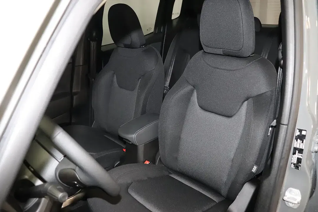 Jeep Renegade 1.5 T4 e-Hybrid Longitude - Thumbnail 9
