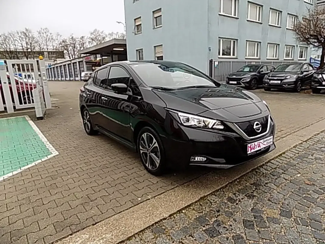 Nissan Leaf N-Connecta - Thumbnail 3
