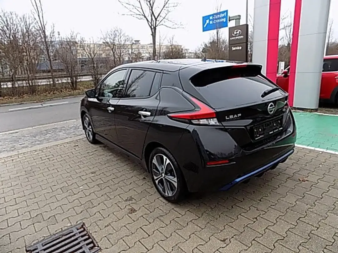 Nissan Leaf N-Connecta - Thumbnail 6