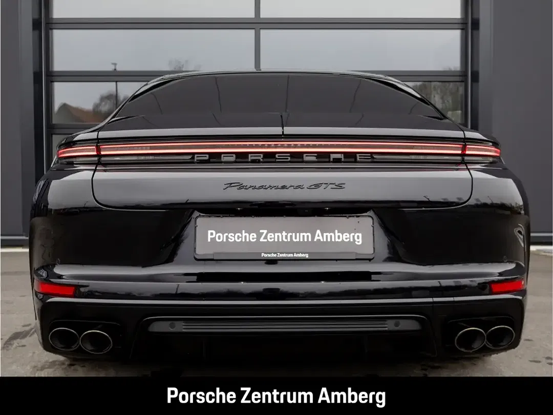 Porsche Panamera Sport Chrono GTS - Thumbnail 4