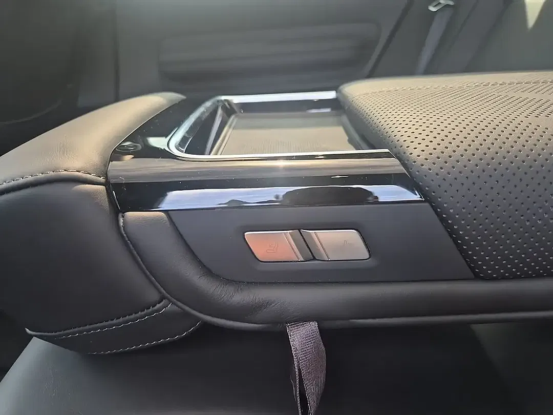 Polestar 4 100 kWh Long Range Dual Motor - Thumbnail 18