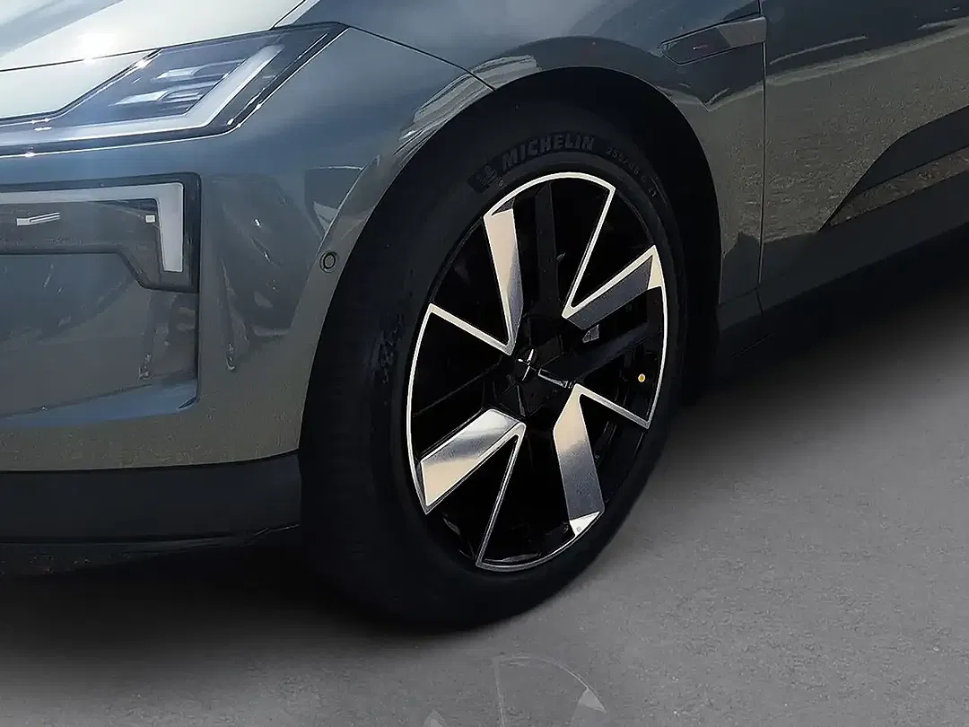 Polestar 4 100 kWh Long Range Dual Motor - Thumbnail 8