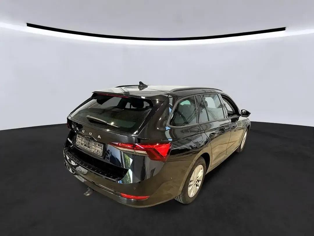 Skoda Octavia 2.0 TDI DSG Combi - Thumbnail 3