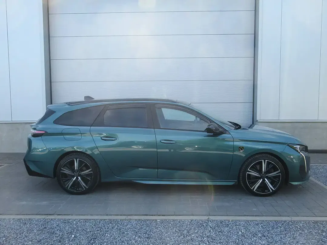 Peugeot 308 Hybrid GT Line SW - Thumbnail 2