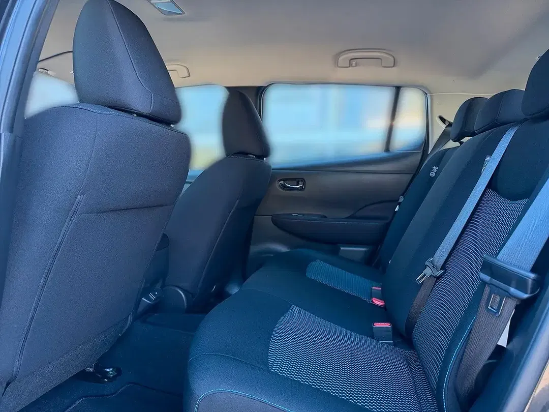Nissan Leaf Visia - foto 12