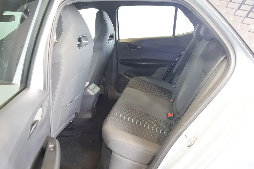 CUPRA Born - Thumbnail 12