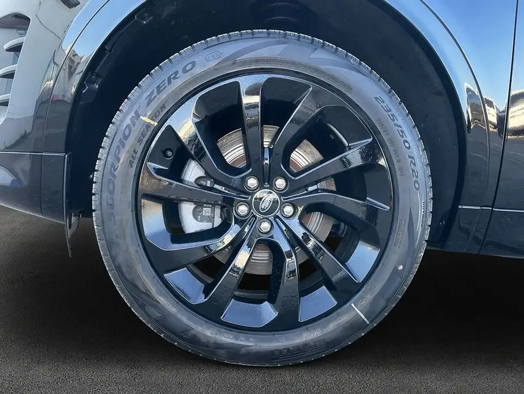 Land Rover Discovery Sport D200 Dynamic SE - Thumbnail 9