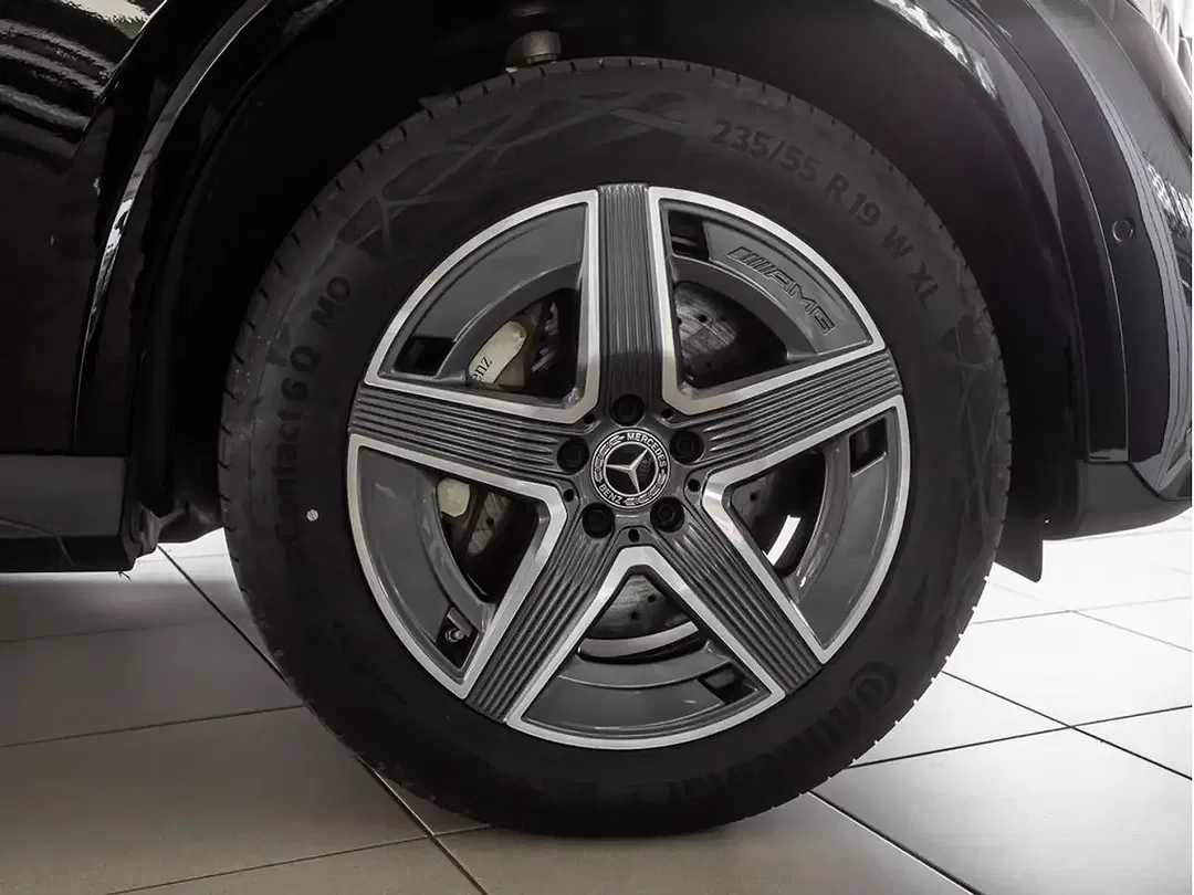 Mercedes-Benz GLC 300 4MATIC AMG Sport - Thumbnail 9