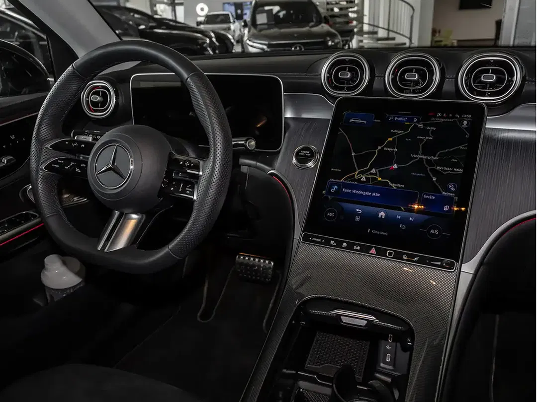 Mercedes-Benz GLC 300 4MATIC AMG Sport - Thumbnail 11